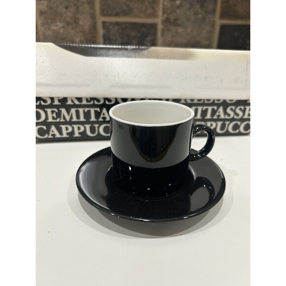 Sakura Set Of Four Black Espresso/Cappuccino Cups/Saucers New In Box - Picture 3 of 6